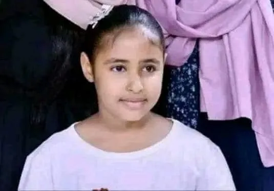 الطفلة عوضية خطفها وحوش الدعم السريع من منزل ذويها عوضية jpg