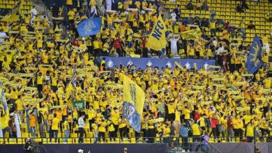 images 3 - شاهد بالفيديو.. بعد فوز العميد على العالمي.. مشجع سوداني لفريق الإتحاد “يمغرز” كفيله النصراوي ويسخر منه بقصيدة يثير بها ضحكات الحاضرين