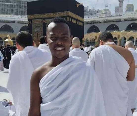 وفاة العازف (كامل حسين) بمُعتقلات الدعم السريع في سوبا images 15 1 - وفاة العازف (كامل حسين) بمُعتقلات الدعم السريع في سوبا