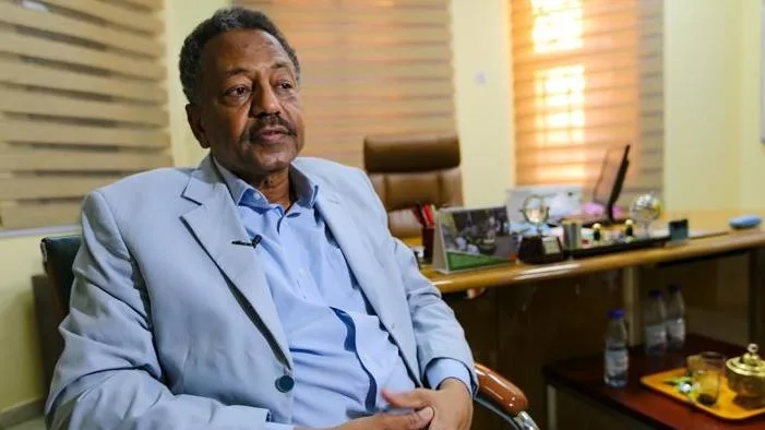 علي عسكوري: يجب جمع السلاح من جميع الحركات المسلحة وحصره بيد القوات المسلحة علي عسكوري