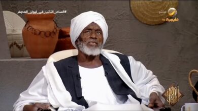 الساحر التائب حامد - الساحر التائب يحكي قصة عقرب بحجم الهيلكوبتر وسحره لمبارة الهلال