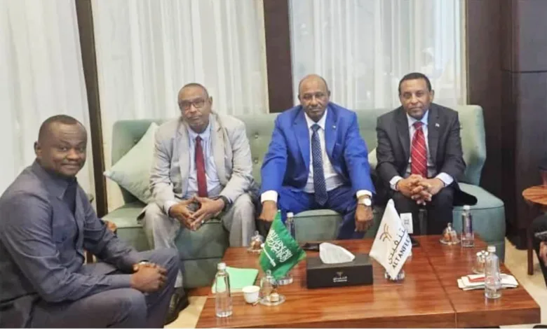 كامل ادريس 1