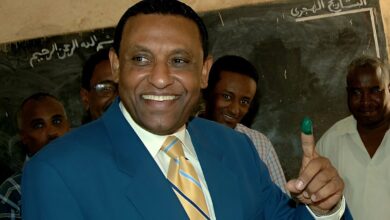 كامل ادريس - رئيس وزراء السودان يكتب للجزيرة: هذا مسار الخروج من أتون الحرب