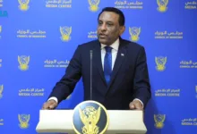كامل ادريس رئيس وزراء السودان