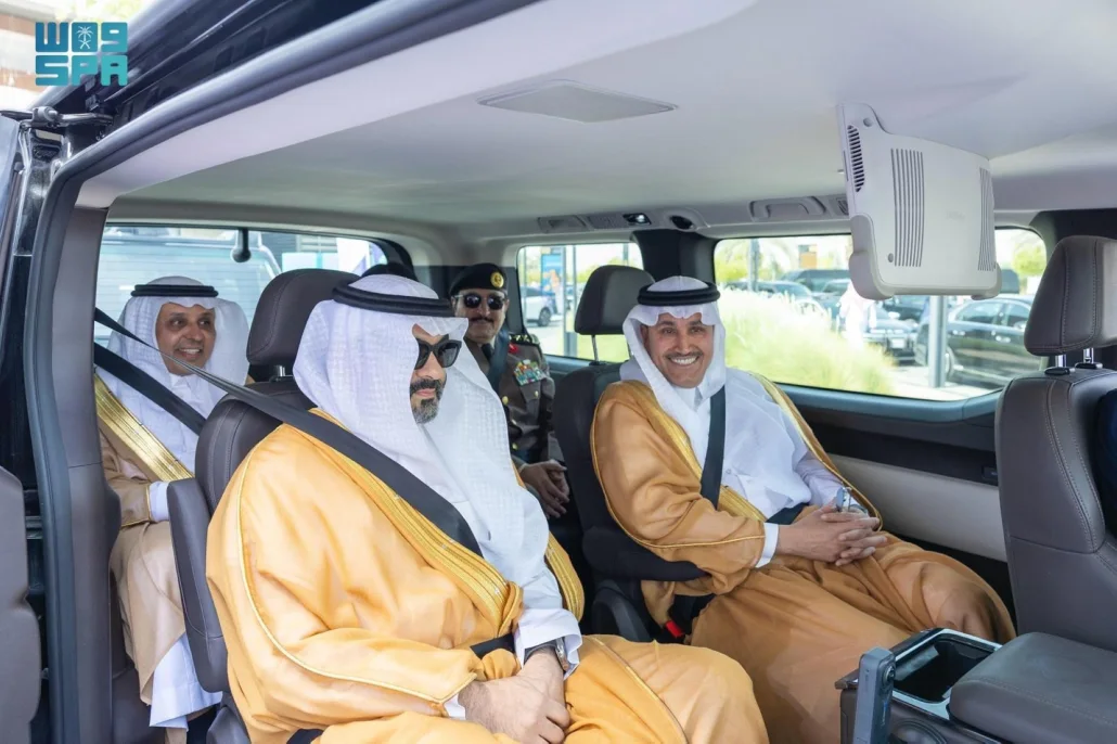 التاكسي ذاتي القيادة