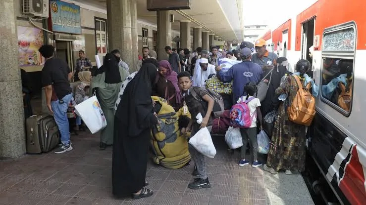 لجنة العودة الطوعية المجانية للسودانيين من مصر تطلق تحذيرات رسمية images 26 1