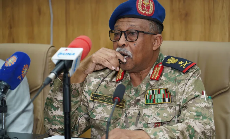 الفريق محجوب بشرى يوجه بحبس عدد من الضباط والعسكريين في بورتسودان الفريق محجوب بشري