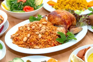 تسمم غذائي يغلق مطعم في الخبر