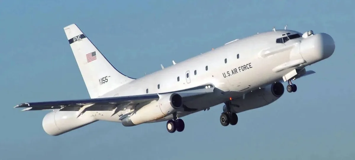 معجزة.. طفل أفغاني يسافر إلى الهند داخل حجرة عجلات طائرة طائرة مساعدات