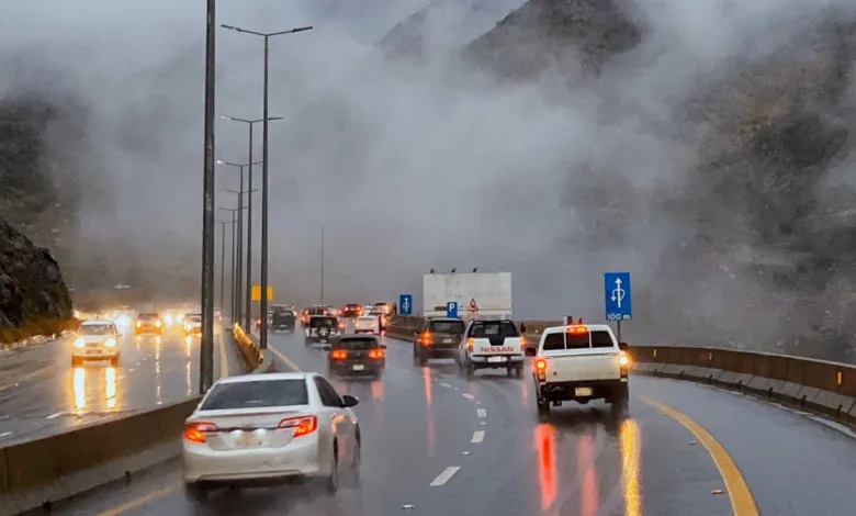 الأرصاد تدعو للحذر : حالة مطرية استثنائية تضرب 5 مناطق بالمملكة الأسبوع المقبل الأرصاد