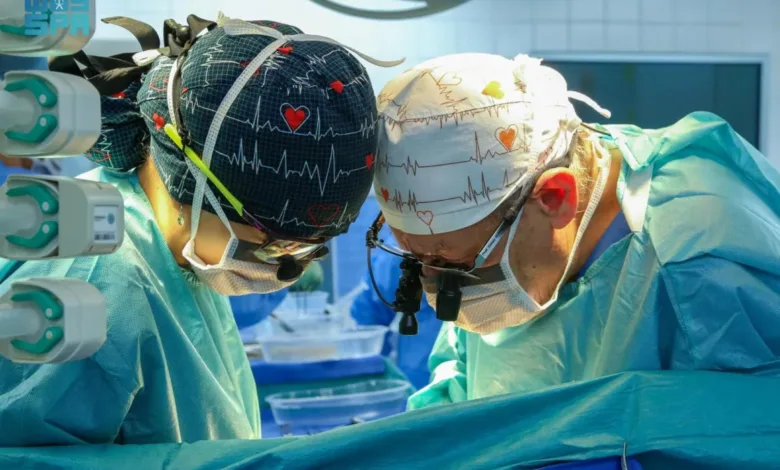 عملية جراحية التخصصي