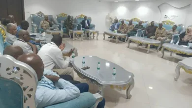 وزير الدفاع مطار بورتسودان