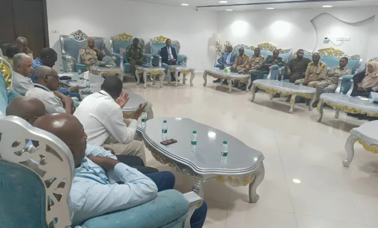 وزير الدفاع مطار بورتسودان