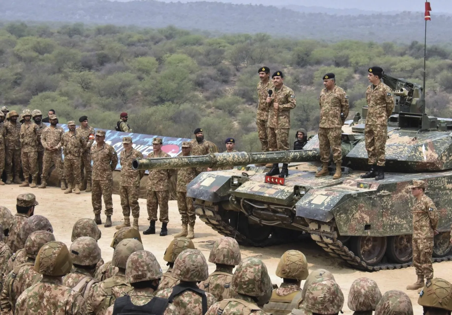 الجيس الباكستاني