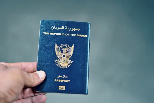 انتهاء صلاحية جواز السفر يعرض المقيم لوقف تجديد الاقامة