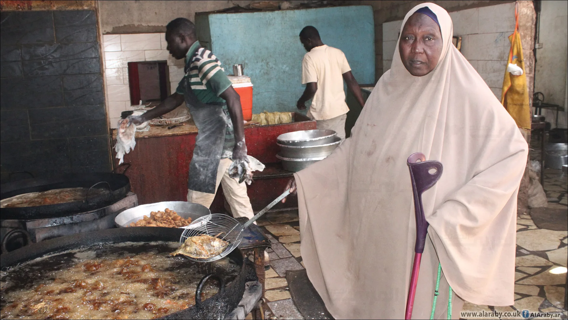 مالك عقار يزور عوضية سمك