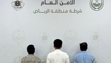 شرطة الرياض - شرطة الرياض تضبط 3 محتالين أنشأوا منصة وهمية لبيع المركبات بأقل من قيمتها