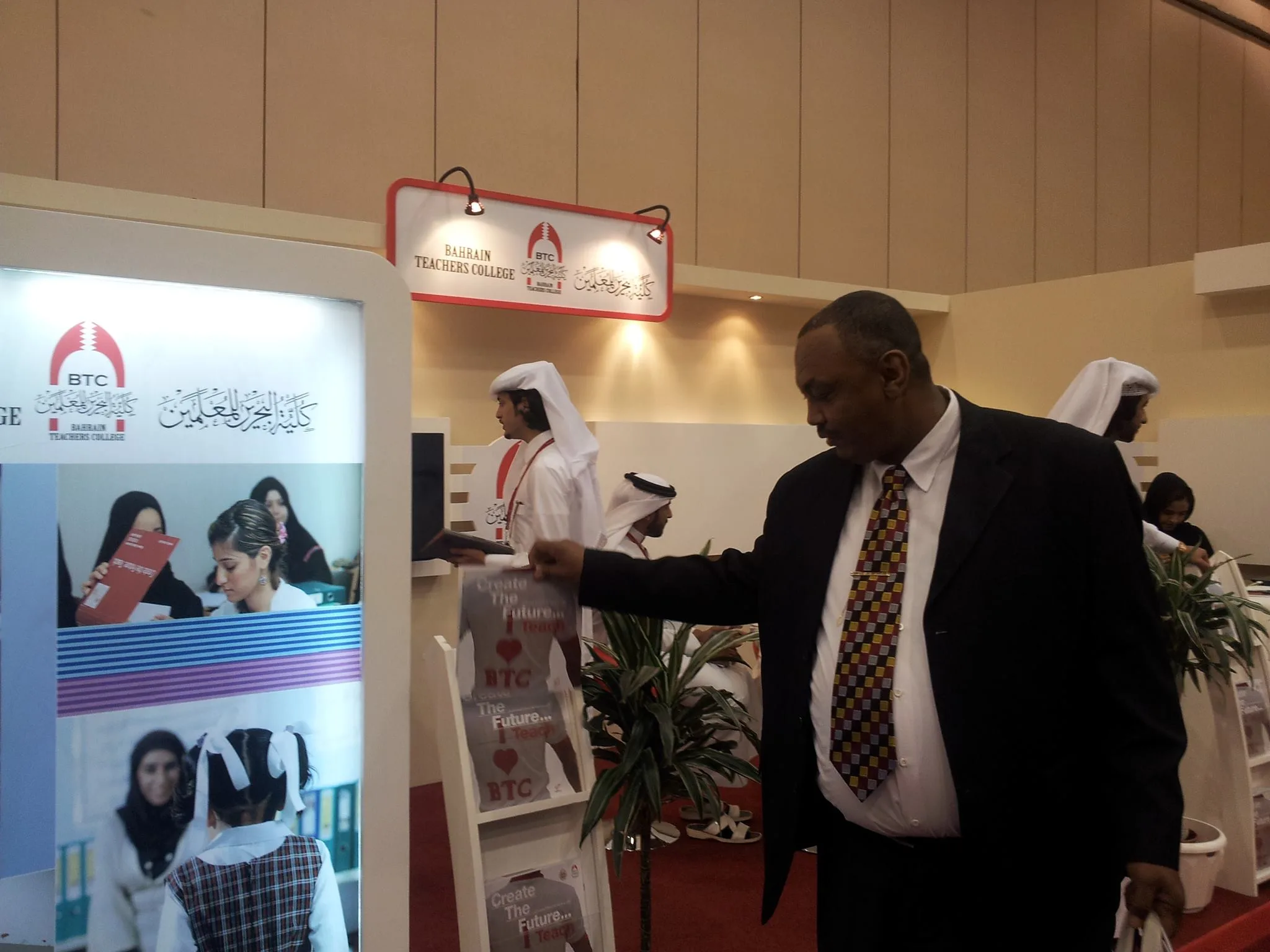 السودان بين السيولة الراكدة والدور المفقود للبنوك (2023 – أغسطس 2025) ابوعبيدة احمد سعيد