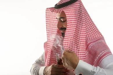 بخور العود شائع في الثقافة السعودية