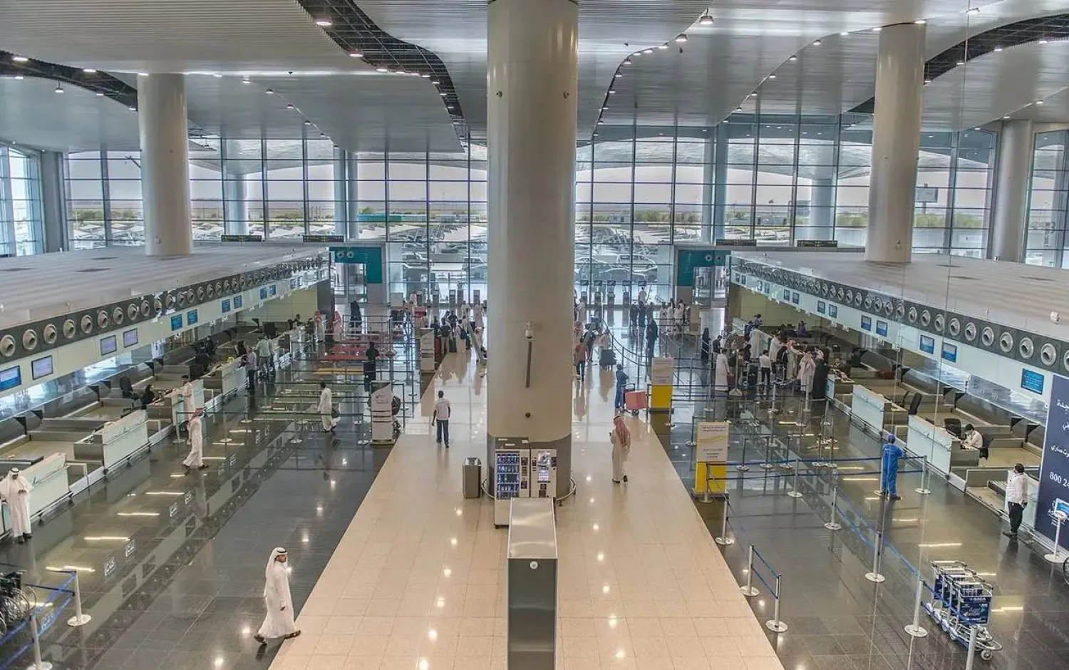 مطار الملك خالد الدولي