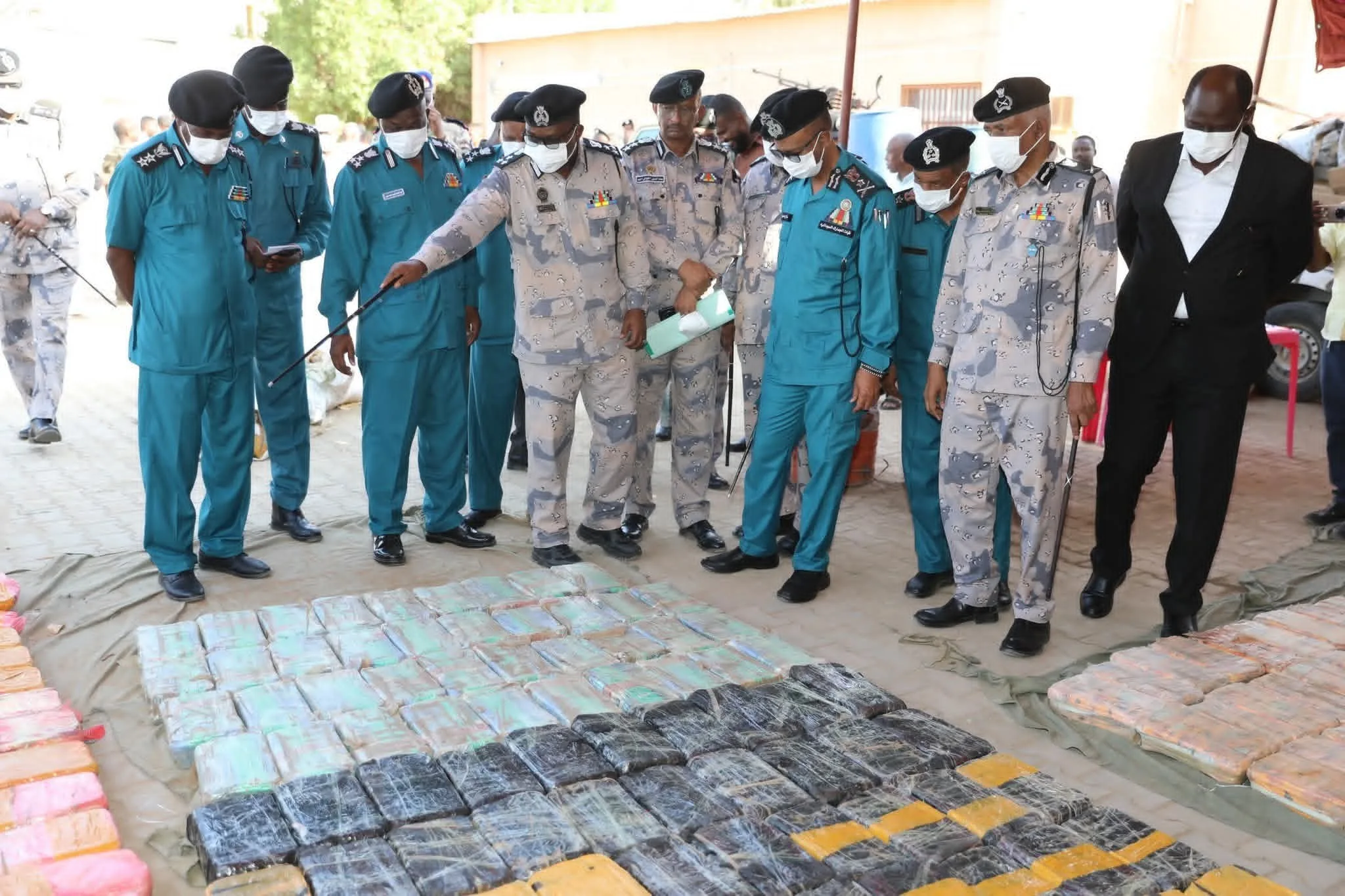 ضبط أضخم شحنة مخدرات في بورتسودان FB IMG 1760032927352