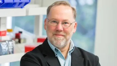 الفائز بجائزن نوبل في الطب