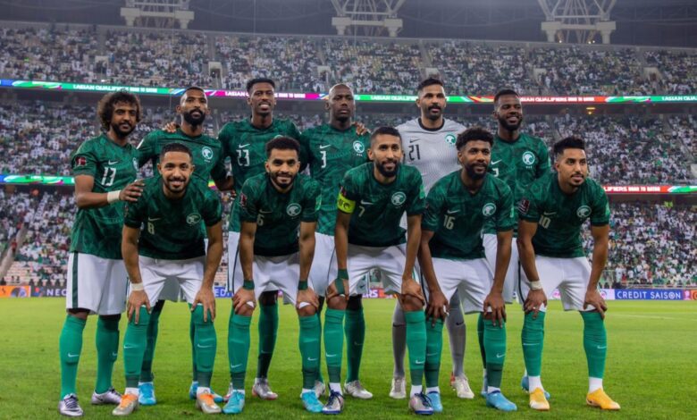 معاناة الكرة السعودية رؤوس أموال أم رؤوس رجال؟ المنتخب السعودي 2 - معاناة الكرة السعودية رؤوس أموال أم رؤوس رجال؟