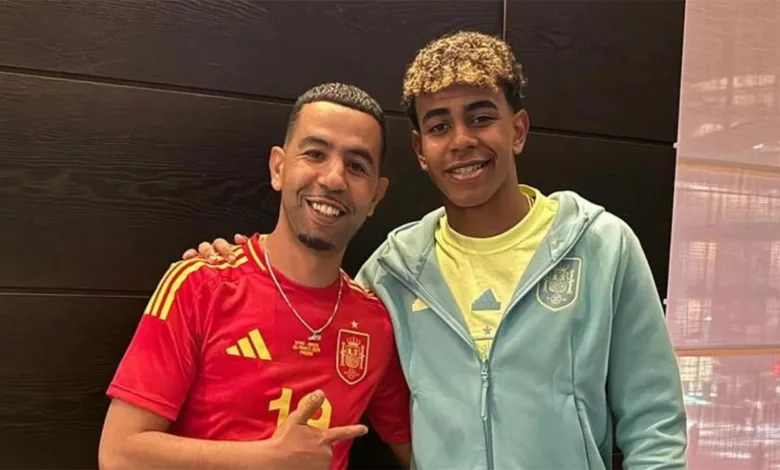 لامين يامال و والده