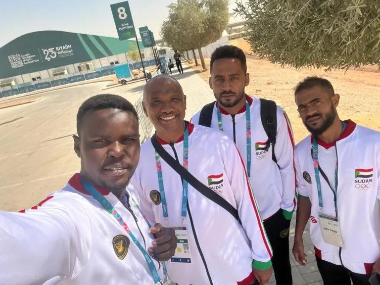 مواجهة قوية تجمع لاعب السودان ولاعب جيبوتي في بطولة التضامن الإسلامي 581384310 871981625183544 5835830208120739235 n 768x576 1