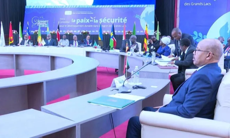 بيان قمة البحيرات يوصي بتصنيف الدعم السريع كمنظمة إرهابية IMG 20251116 WA0003