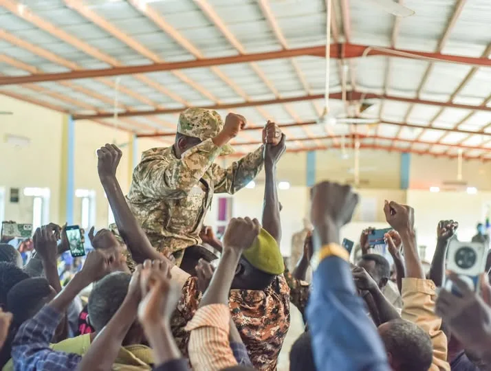 مروي .. احتفال ترفيهي لجنود وضباط الجيش القادمين من الفاشر احتفال