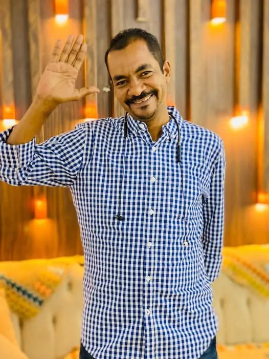 زوجة الراحل محمد محمود : " حسبي الله و نعم الوكيل في كل زول بتاجر بموت زوجي " حسكا