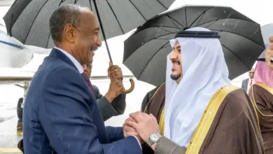 رئيس مجلس السيادة السوداني يصل الرياض في زيارة رسمية G8Mk KQXQA0 9KN.jpg