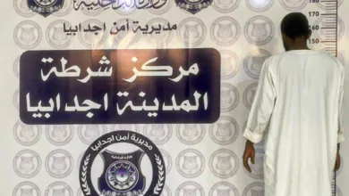 في ليبيا ..ضبط سوداني متهم بسرقة أمانات وهواتف ومبلغ مالي في أجدابيا وإحالته للنيابة سوداني ليبيا