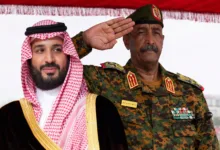 ضغوط مصرية وسعودية على مسارات إمداد الدعم السريع عبر ليبيا محمد بن سلمان والبرهان