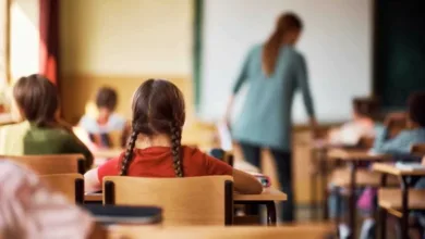 معلمة في إزمير تجبر طالباتها على تنظيف منزلها خلال ساعات الدوام 2643121