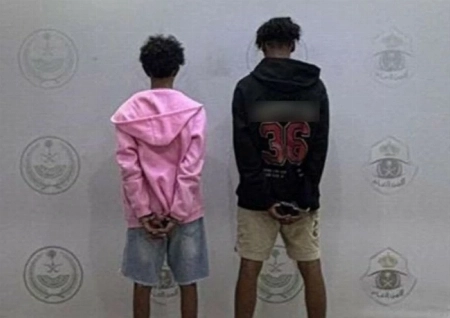 الأمن السعودي يوقف شخصًا أساء للذات الإلهية وآخر وثّق الواقعة في جدة downloadfile6