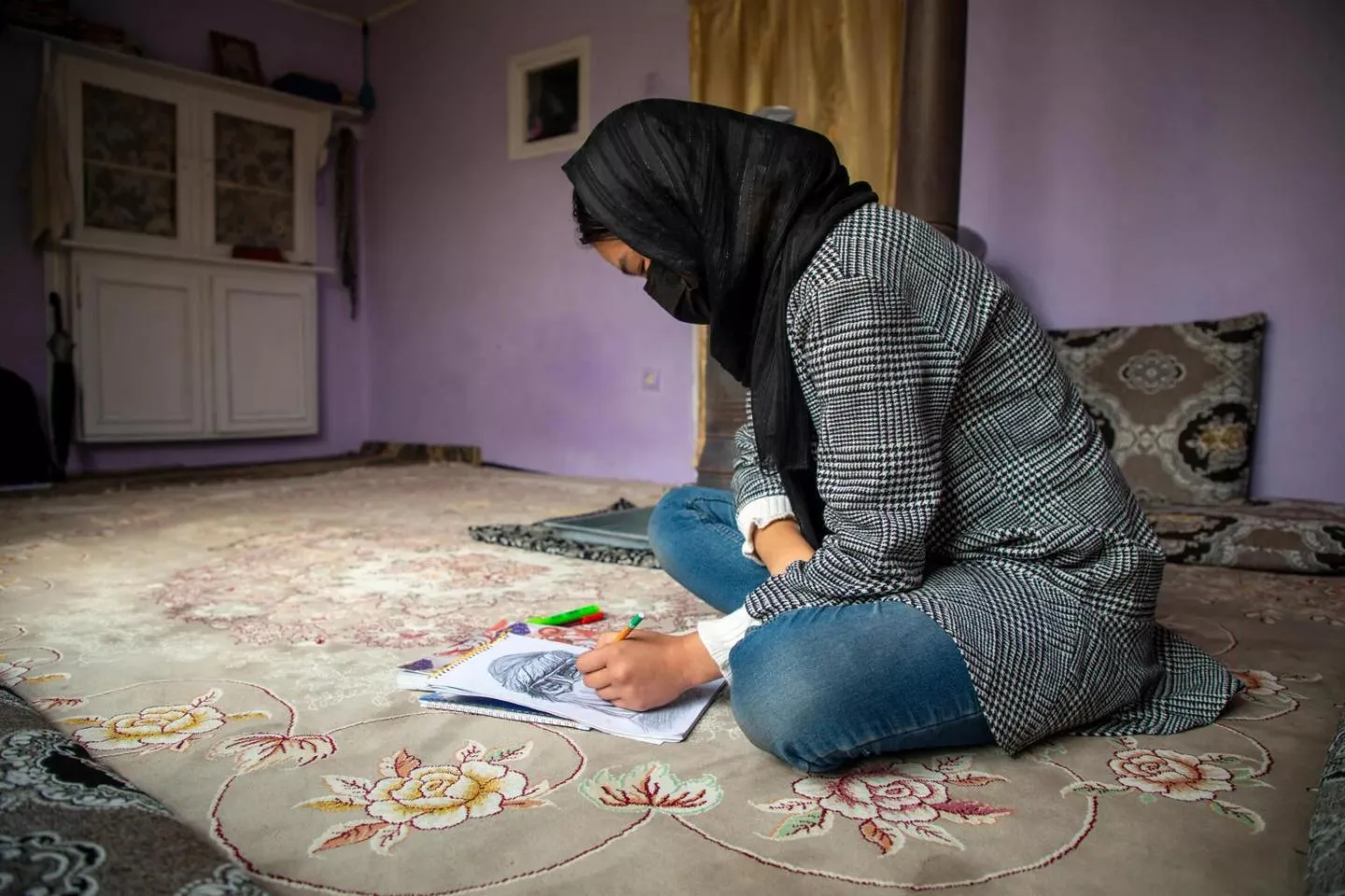 فتاة افغانستان