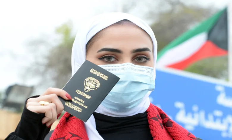 الكويت تمنح المرأة العزباء فوق الثلاثين دعم مادي الكويت