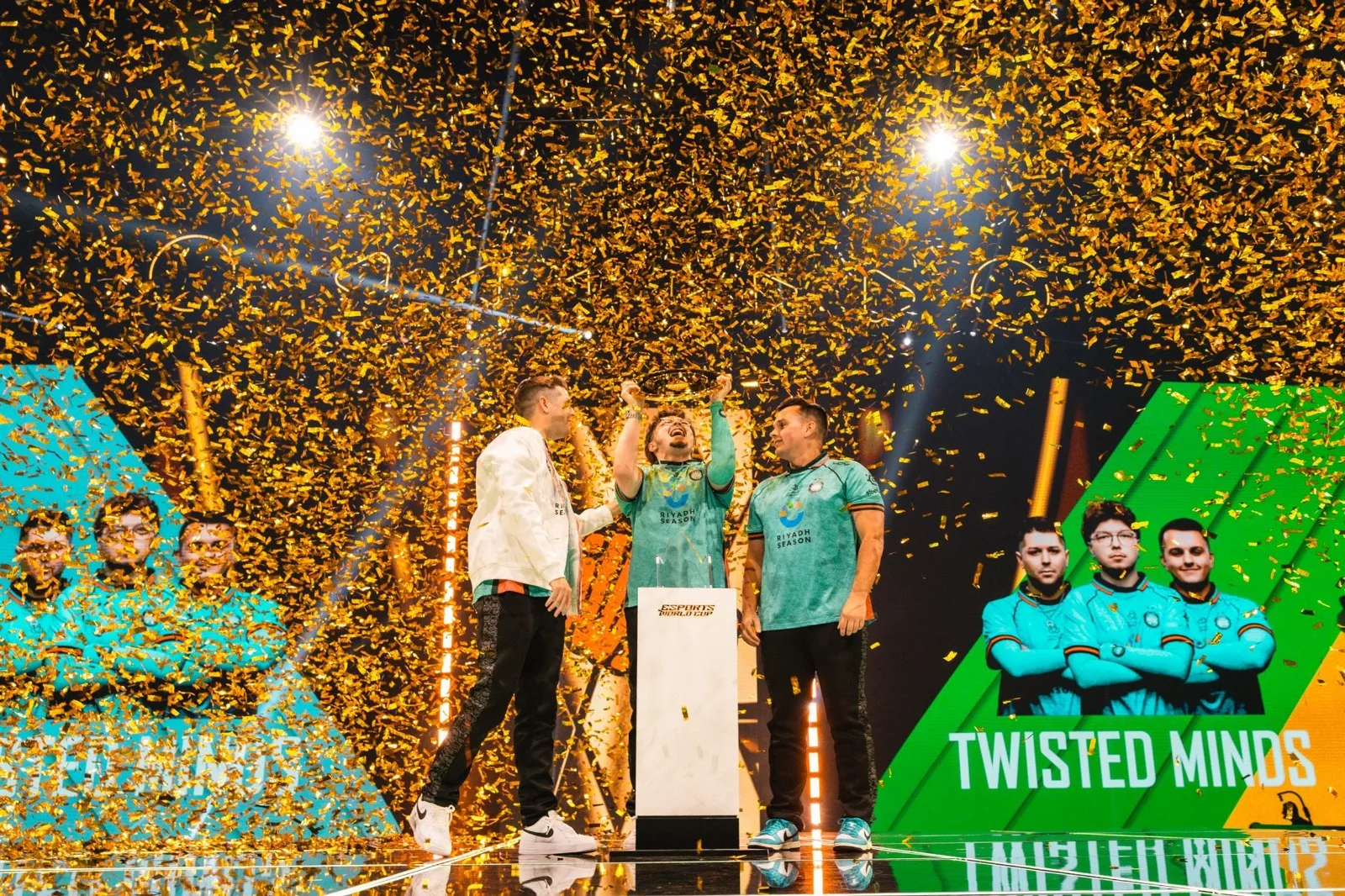 كاس العالم للرياضات الإلكترونية