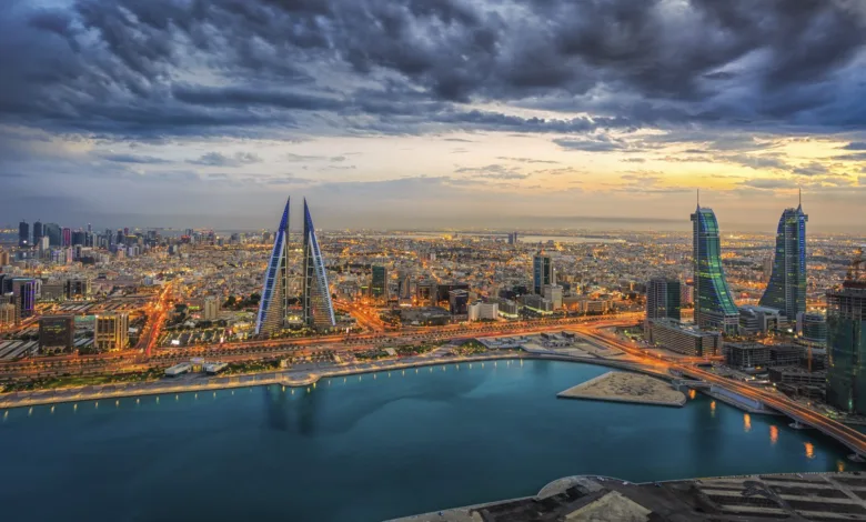 إيران تعلن استهداف 4 قواعد عسكرية في الكويت والبحرين البحرين 1