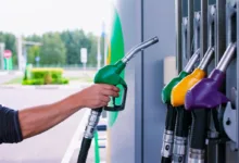 الخرطوم تطبق الزيادة الجديدة في أسعار البنزين الوقود