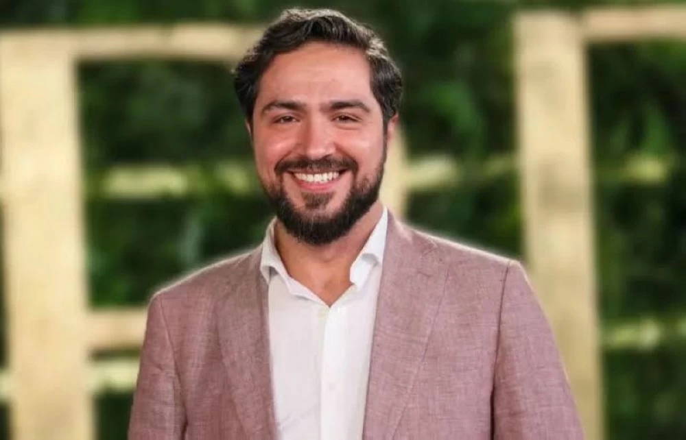 بالفيديو.. ممثل سوري يتحدث اللهجة السودانية ببراعة شديدة الفنان محمد القس