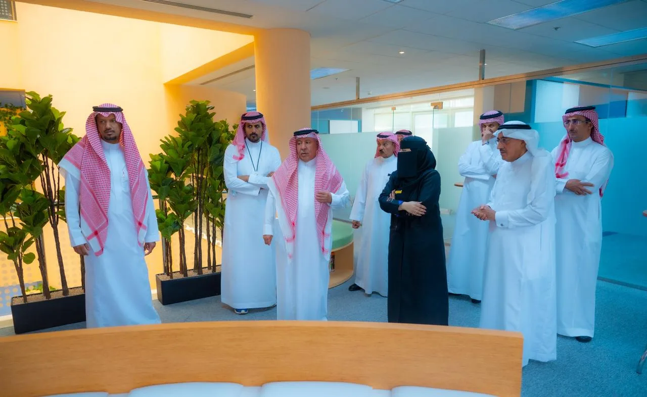 افتتاح أكبر مكتبة متخصصة للأطفال في السعودية طفل