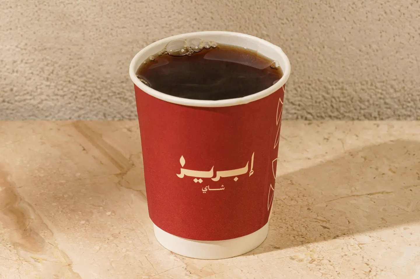 هل الأكواب الورقية آمنة؟ دراسات تكشف مفاجآت صادمة كوب ورقي