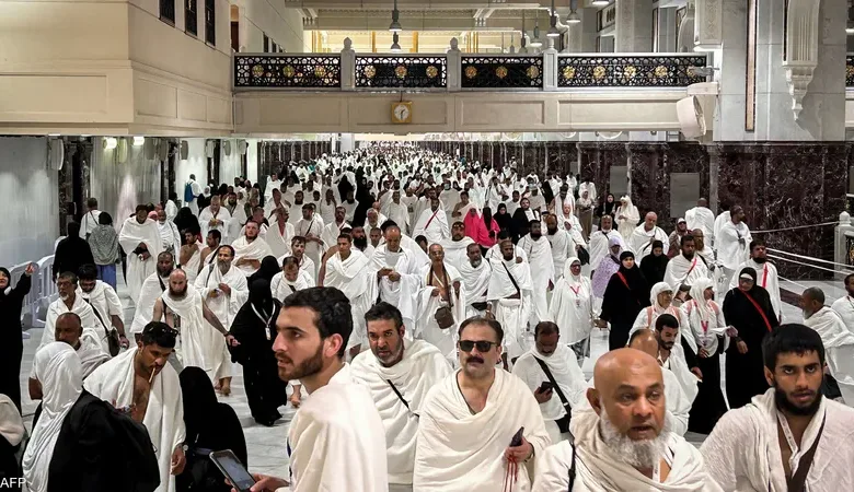 مجاناً..السعودية تتيح علاج المياه البيضاء في العين لدى الحجاج بعد أداء المناسك الحجاج 1