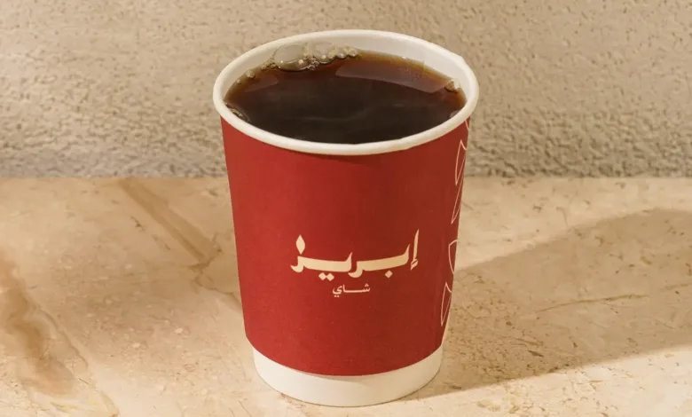 هل الأكواب الورقية آمنة؟ دراسات تكشف مفاجآت صادمة كوب ورقي