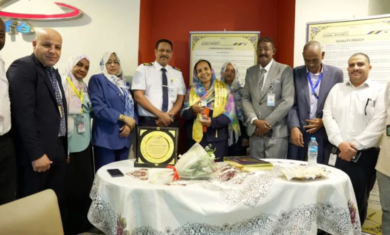 سودانير تكرّم مديرة محطة القاهرة لتعاملها الإنساني المميز مع الركاب FB IMG 1781523431966