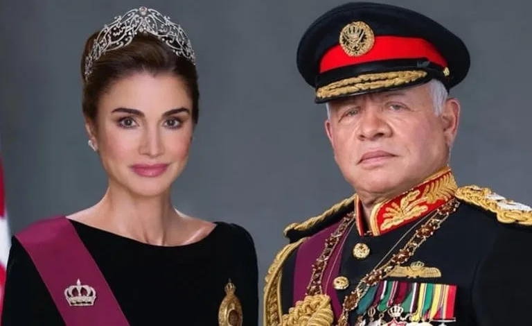 من عشاء عائلي إلى زفاف ملكي.. أسرار ارتباط الملك عبد الله والملكة رانيا الملك عبد الله والملكة رانيا