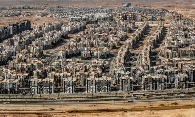 مصر تمنع تقديم خدمات الشهر العقاري للأجانب دون إقامة عقارات سكنية في مصر